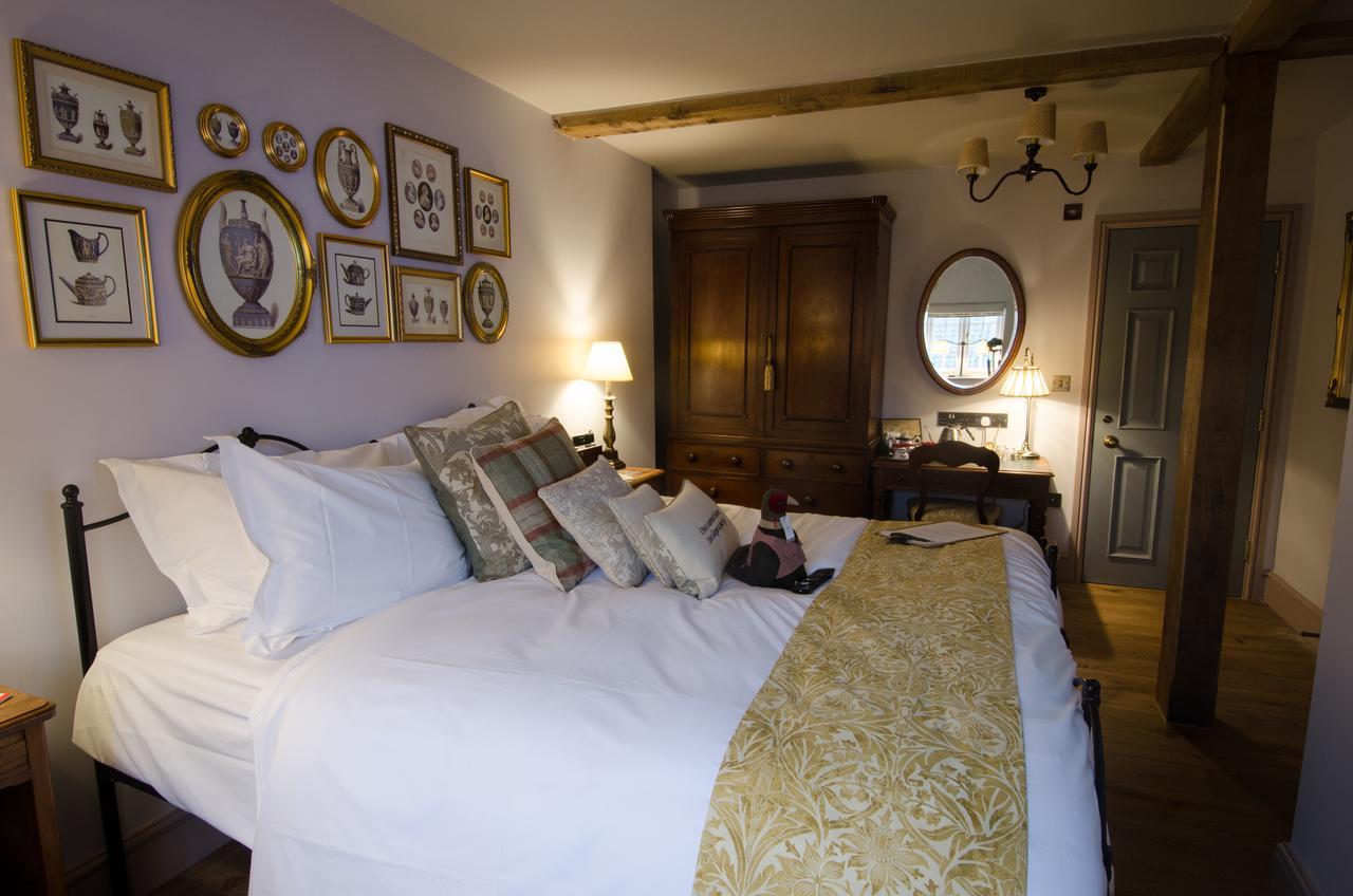 1777. At The Albion Otel Wimborne Minster Dış mekan fotoğraf